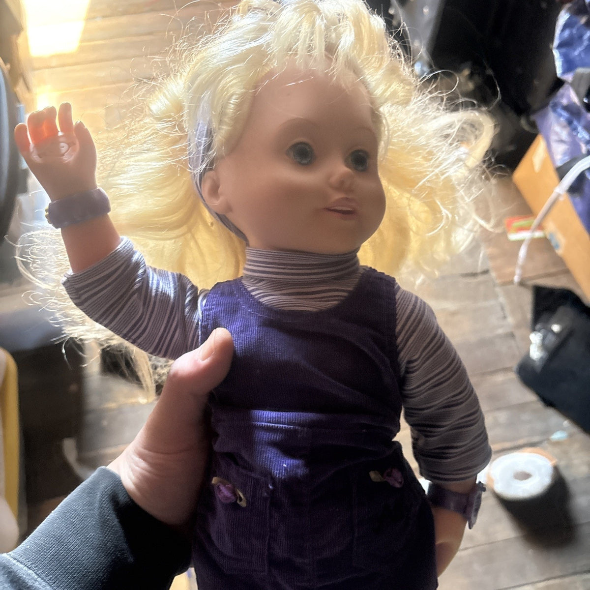 VINTAGE Amazing Ally Doll by Playmates Works Need Batteries And Comes With Extra