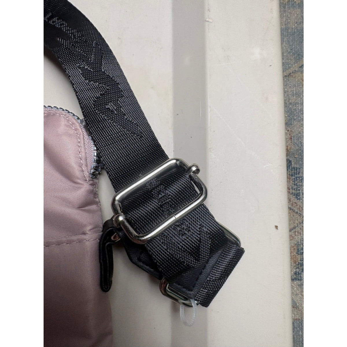 AK SPORT Women's Crossbody Bag Zipper Pouch
