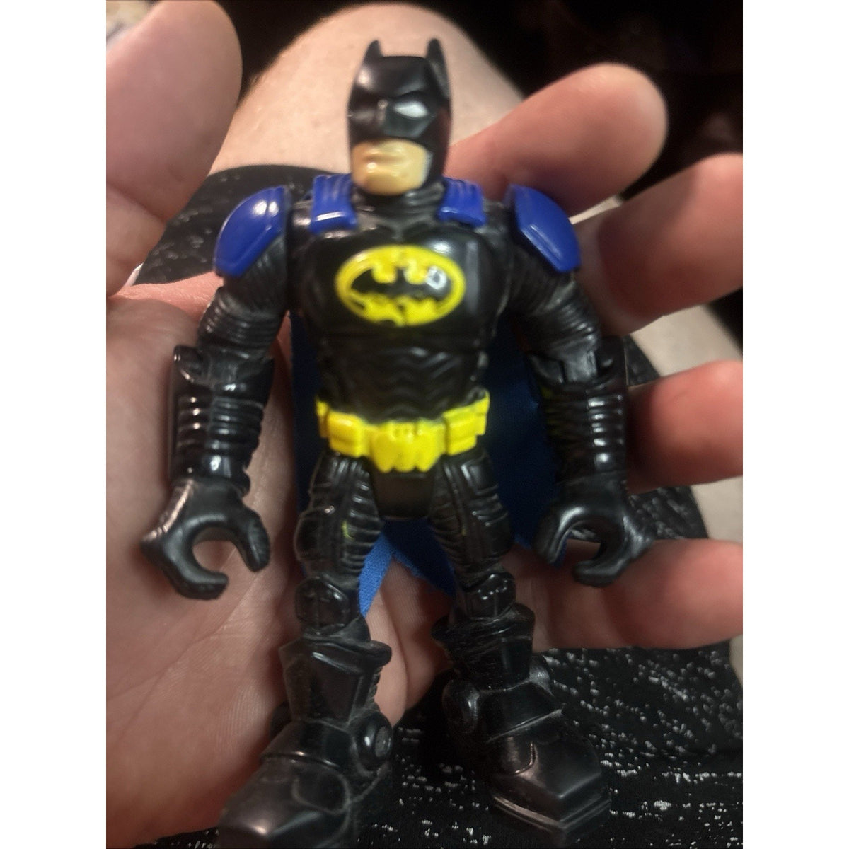 BATMAN THE DARK KNIGHT LOOSE ACTION FIGURE 4.75" TALL