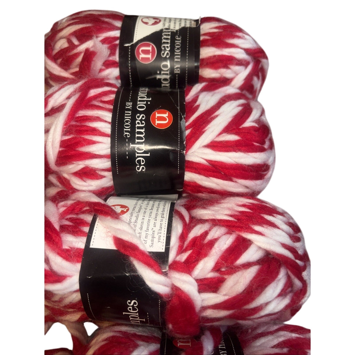 studio samples by nicole 137 yards 100 % acrylic 5 Skeins Red White
