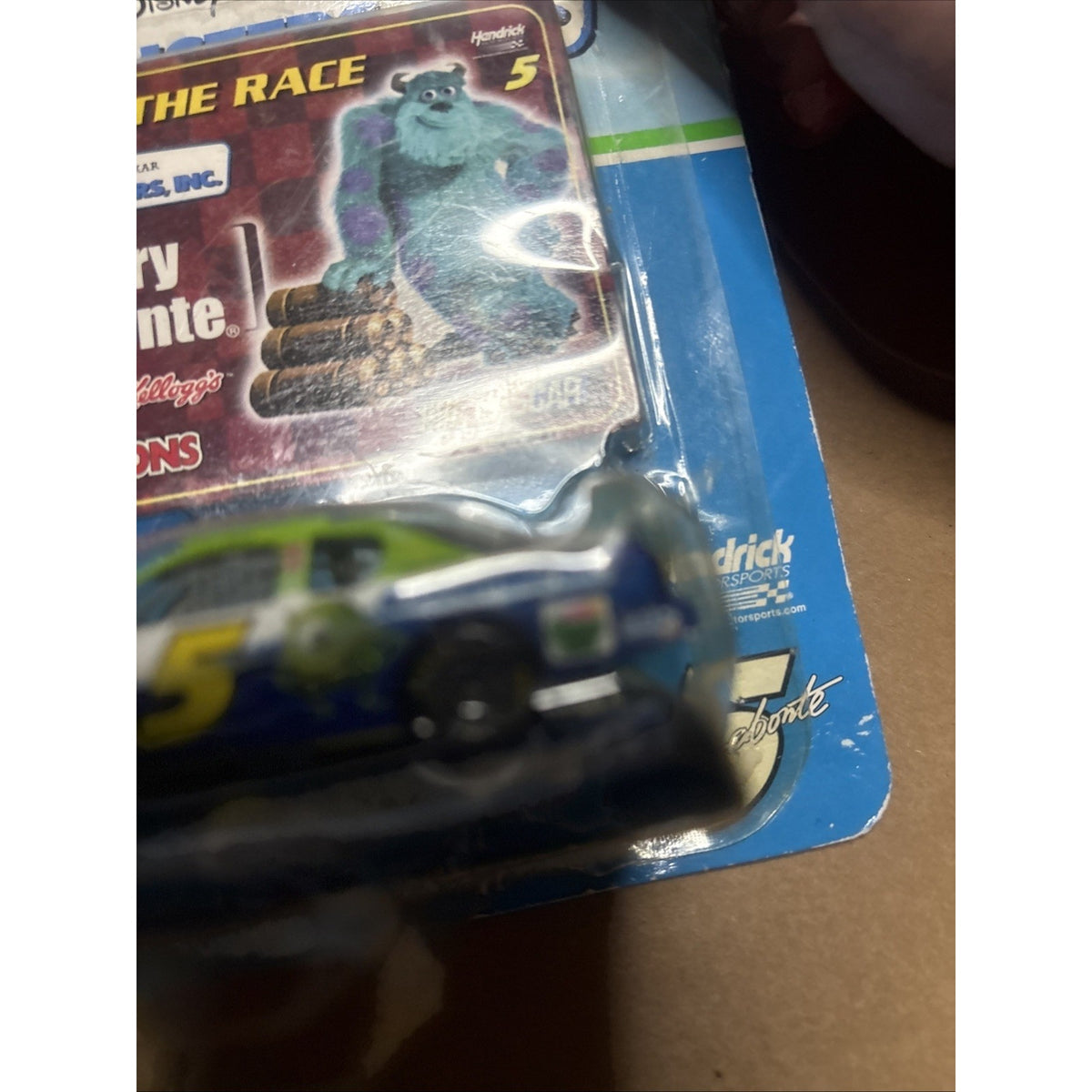 Racing Champions Terry Labonte Monsters Inc 1/64 Car Sulley 5 Disney Pixar
