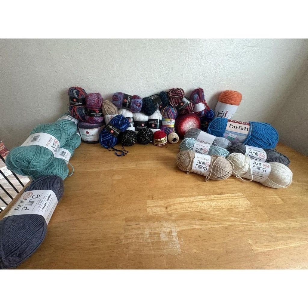 Massive yarn lot for sale