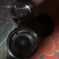 OLYMPUS OM-SYSTEM G.ZUIKO AUTO-W 28mm F3.5 Wide Angle Lens With Cover And Back