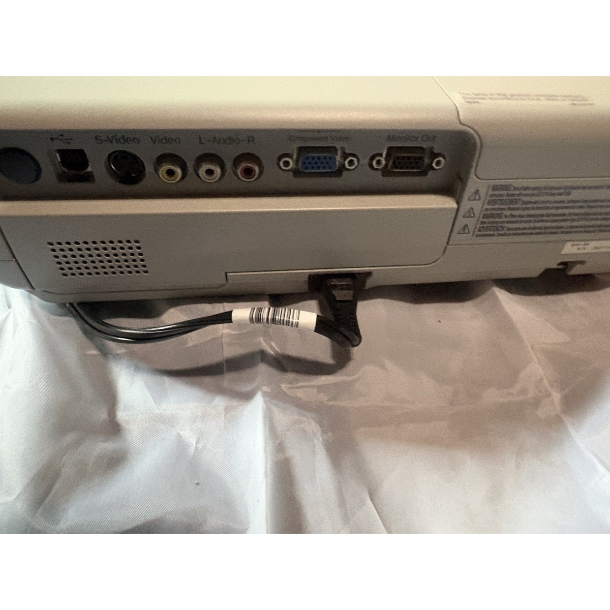 Epson PowerLite S5 LCD Projector