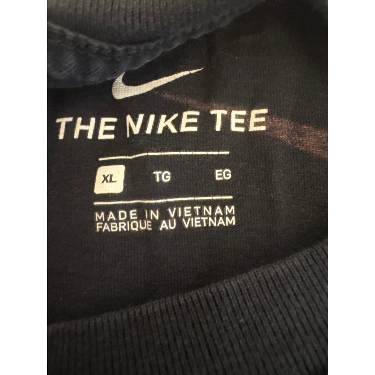 Nike Just Do It Graphic T-Shirt XL Unisex Casual Athletic Streetwear