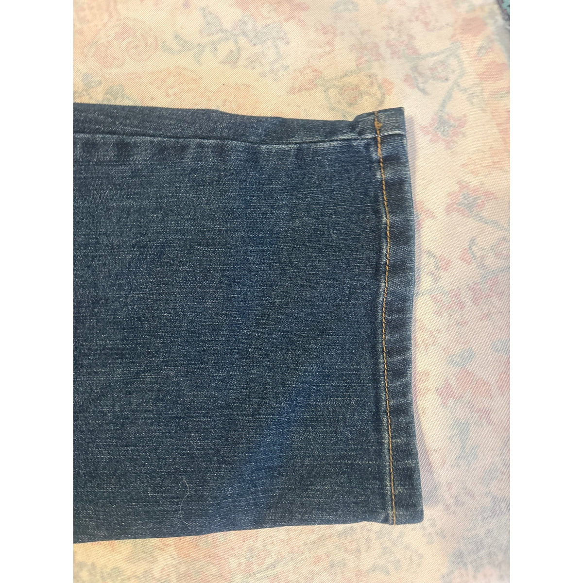 Gloria Vanderbilt Women's jeans, Amanda fit, blue denim, size 18WS